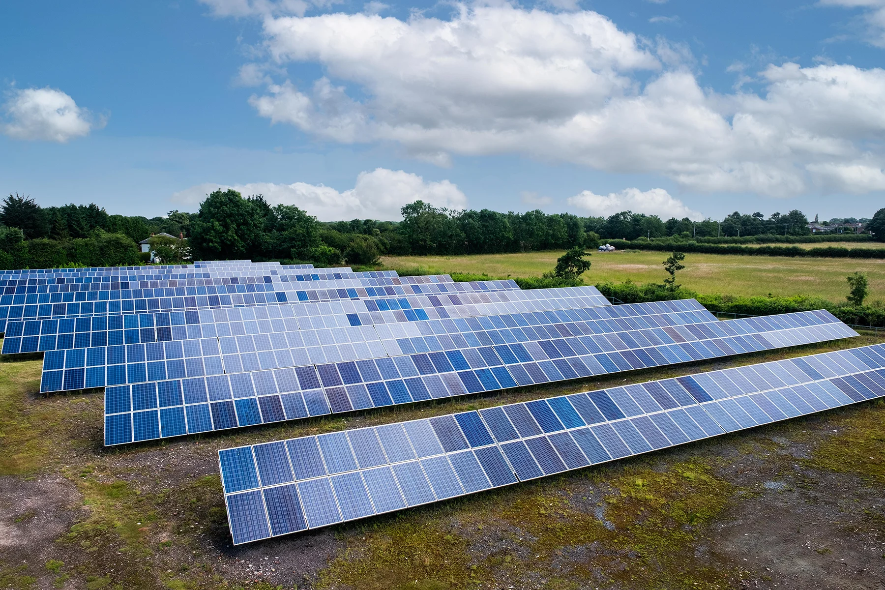 ground mounted solar panel installations